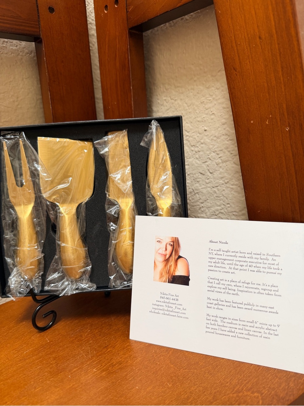 New..Nikita Fine Art Box of 4 utensils gift box set